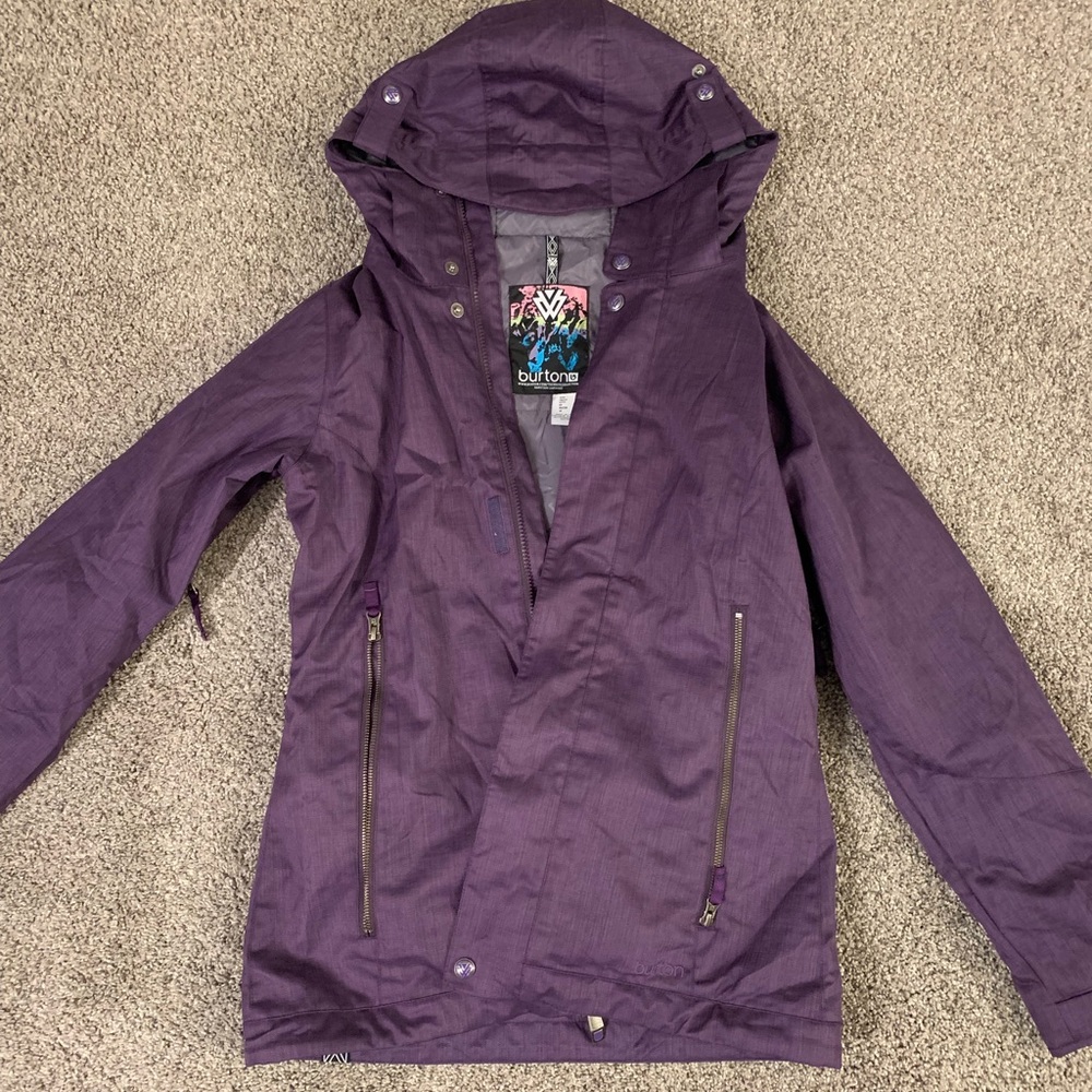 Burton women’s snowboarding/ski jacket